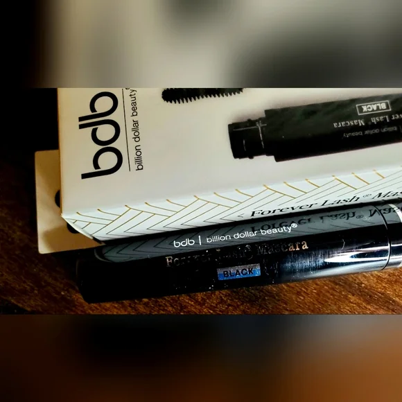 5/75$ Billion dollar beauty Forever Lash Mascara - Picture 5 of 16